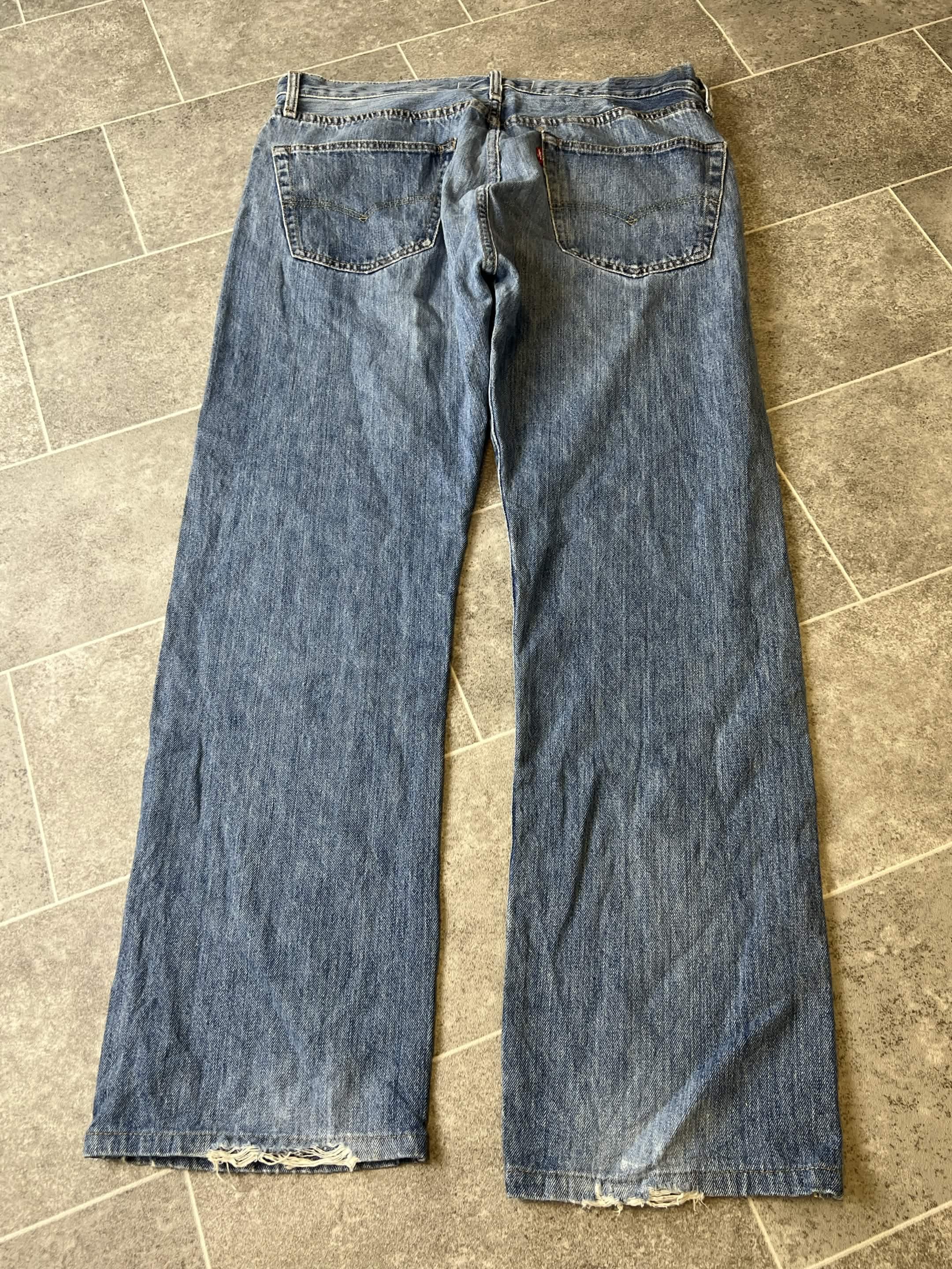 Levis 512 Bootcut Jeans