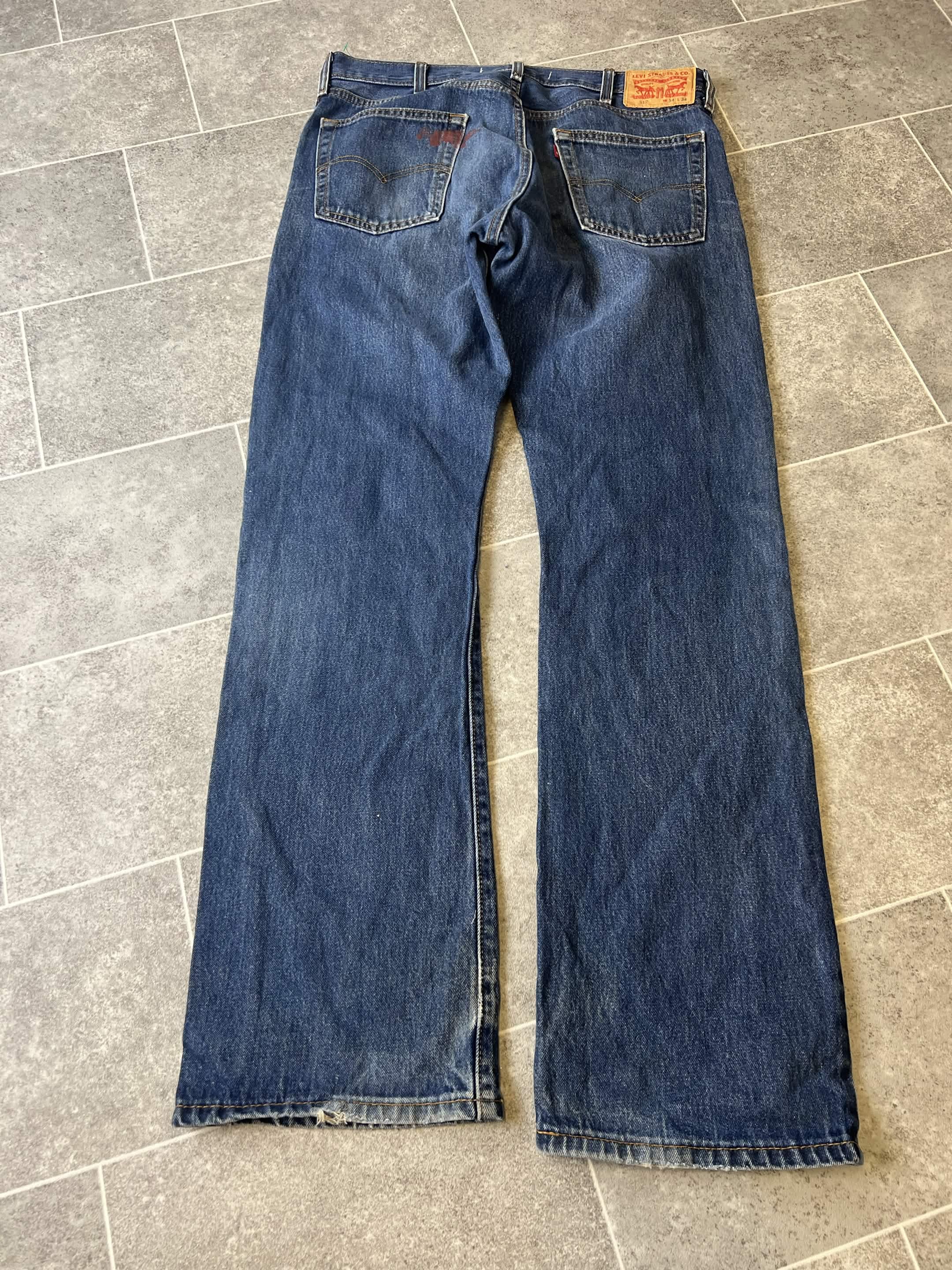 Levis 512 Bootcut Jeans